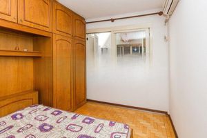 Image 9 - 844782