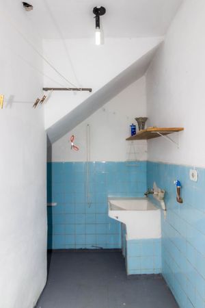 Image 33 - 844788