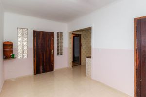 Image 35 - 844788