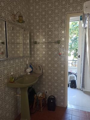 Image 15 - 844818