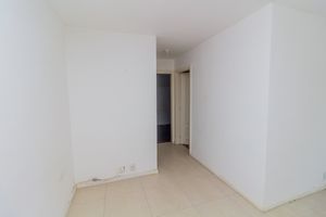 Image 4 - 844853