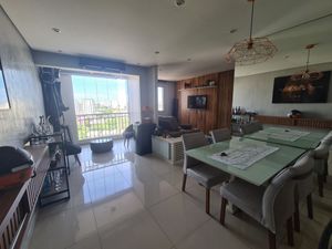 Image 4 - 844929