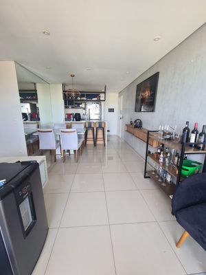 Image 7 - 844929