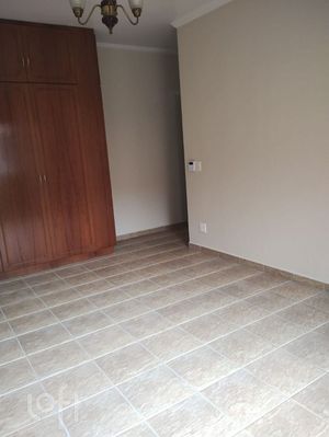 Image 12 - 844966
