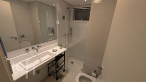 Image 13 - 844973
