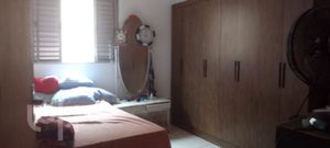 Image 5 - 844995