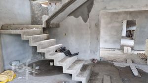 Image 8 - 844999