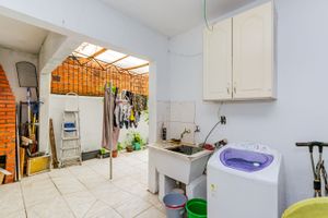 Image 44 - 845003