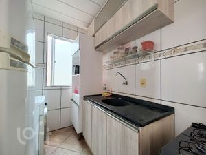 Image 4 - 845008