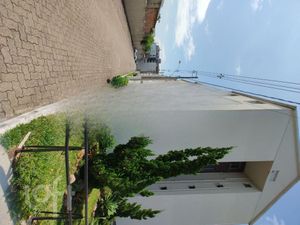 Image 10 - 845008