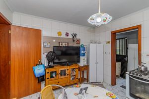 Image 34 - 845053