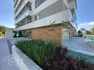 Image 5 - 845063