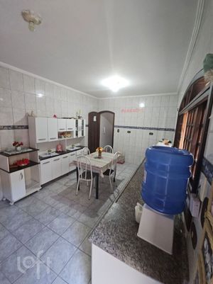 Image 4 - 845098