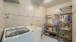 Image 39 - 845107