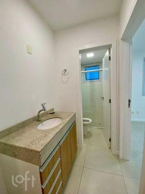 Image 3 - 845117