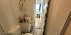 Image 11 - 845124