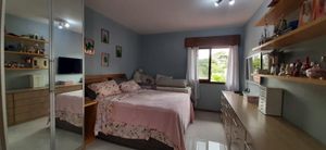Image 12 - 845255