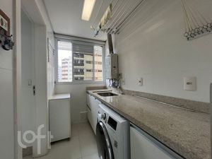 Image 9 - 845256