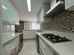 Image 8 - 845256