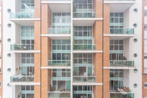Image 17 - 845276