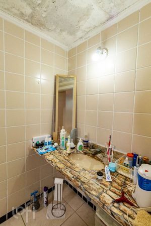 Image 16 - 845278