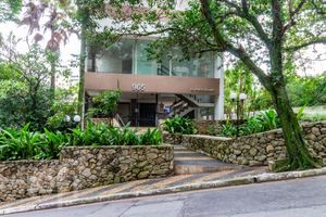 Image 28 - 845278