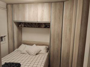Image 8 - 845307