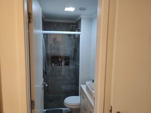Image 9 - 845307