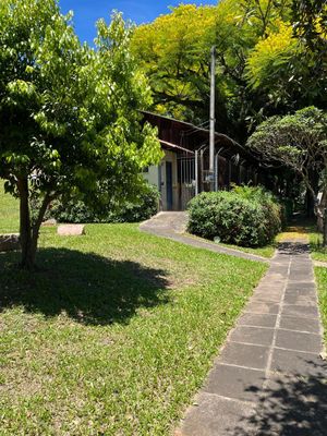 Image 10 - 845336