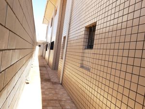 Image 19 - 845337