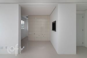 Image 22 - 845359