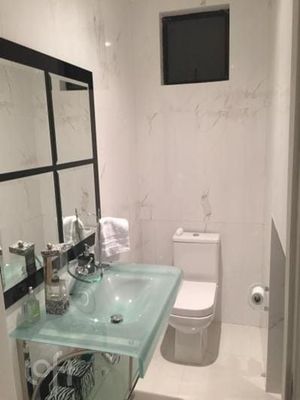 Image 8 - 845374