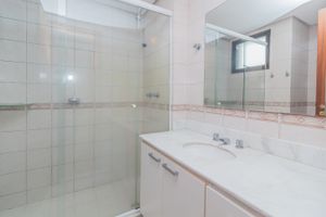 Image 17 - 845387
