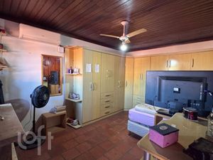 Image 10 - 845389