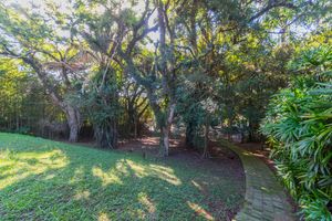 Image 32 - 845413