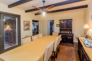 Image 11 - 845413