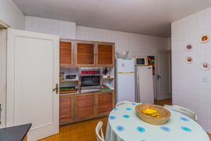 Image 14 - 845413
