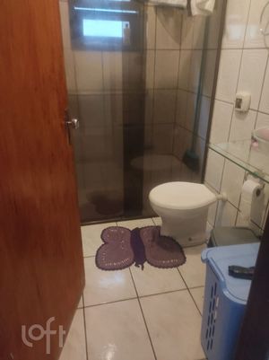 Image 4 - 845421