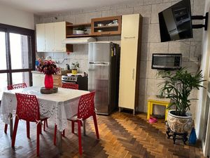 Image 20 - 845436