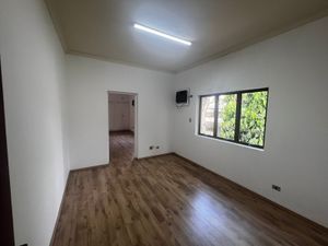 Image 8 - 845439