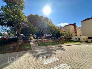 Image 17 - 845494