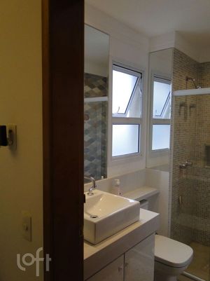 Image 5 - 845662