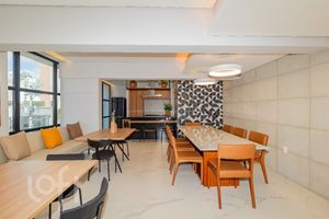 Image 21 - 845757