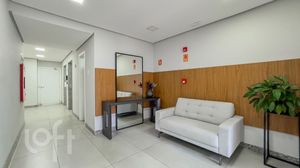 Image 9 - 845772