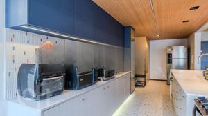 Image 17 - 845823