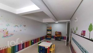 Image 10 - 845879