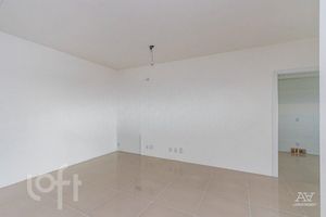 Image 9 - 845881