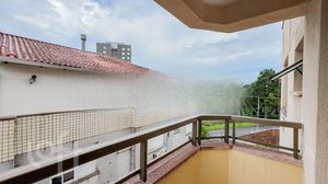 Image 4 - 845896