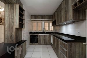 Image 12 - 845966