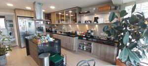 Image 15 - 846003